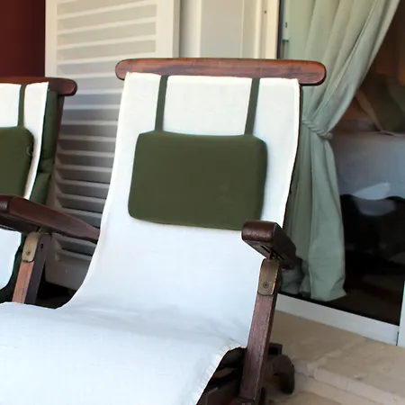 Mas De Chastelas Hotel 5*