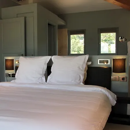 Mas De Chastelas Szálloda 5*