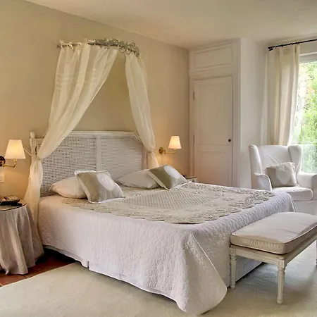 Hotel Mas De Chastelas