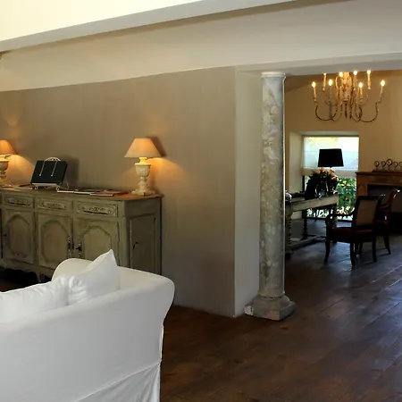 Mas De Chastelas Hotel