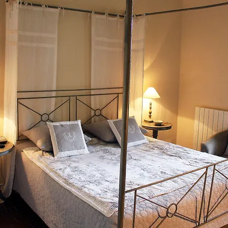Mas De Chastelas Hotel 5*