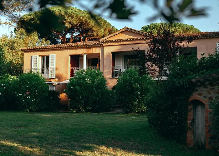 Mas De Chastelas 酒店