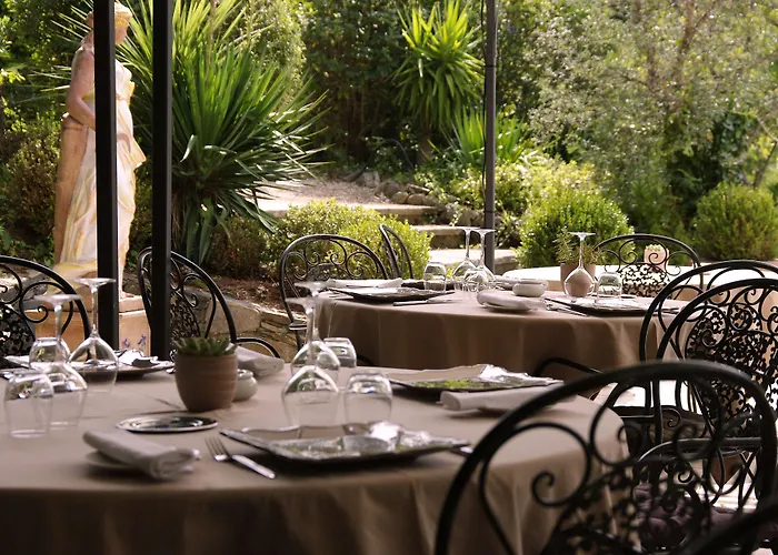 酒店 Mas De Chastelas 盖辛