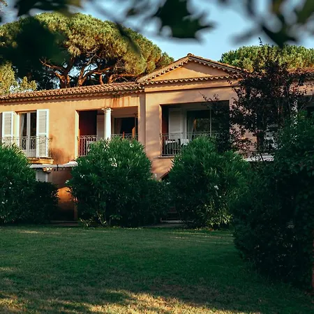 Mas De Chastelas Otel